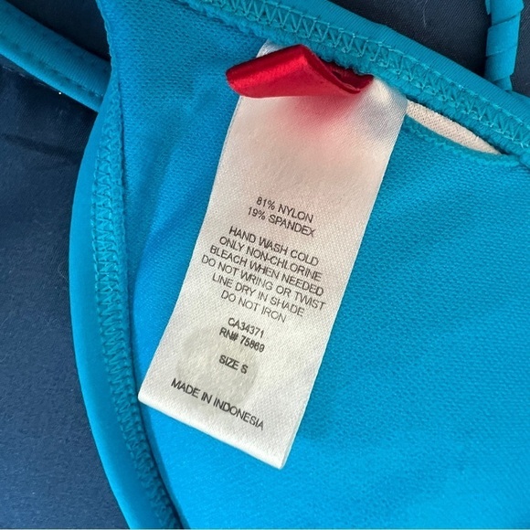 Gossip | Fringe Bikini Top - Picture 3 of 5